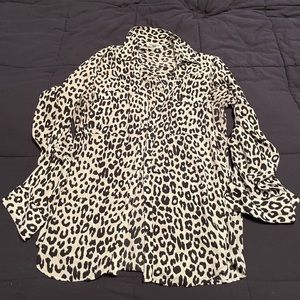 Express snow leopard portofino button down shirt size large